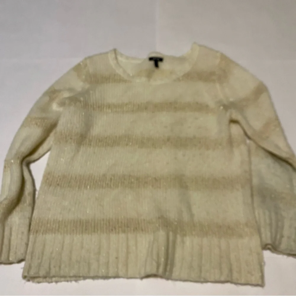 ⭐️ Apt. 9 Cream Striped Sweater size extra large🍁 - Picture 3 of 5